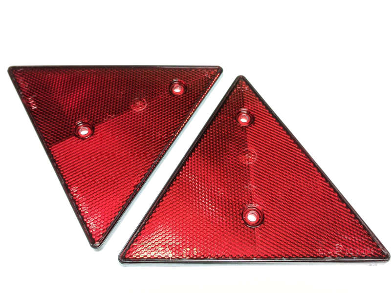 red-triangle-reflector-warning-sign-for-vehicles